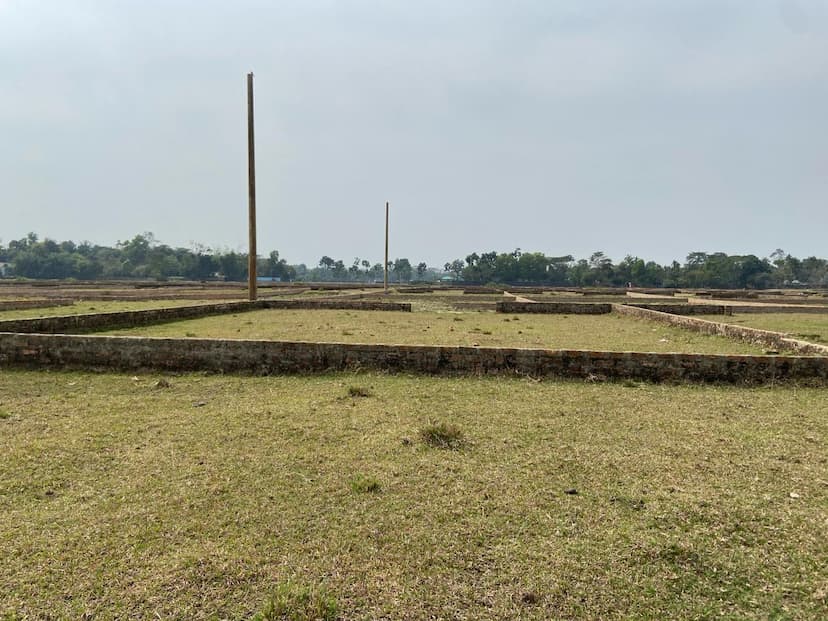 হাইব্রিড সিটি, পীরের বাজার ৬ ডেসিমেল পরিমাপের প্লট কিনুন